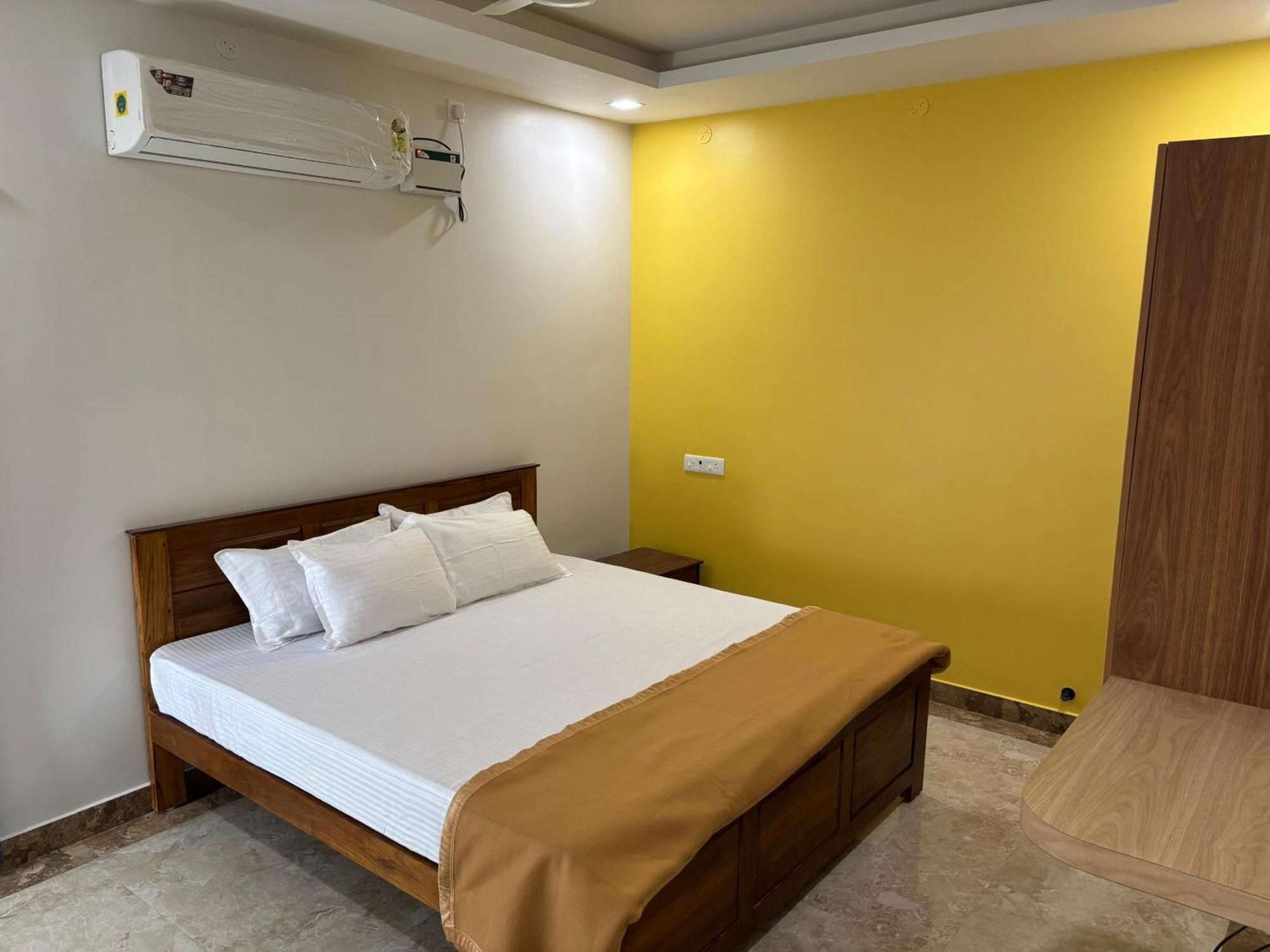 Srirangam Nandavanam Service Apartments Tiruchirappalli Exterior foto