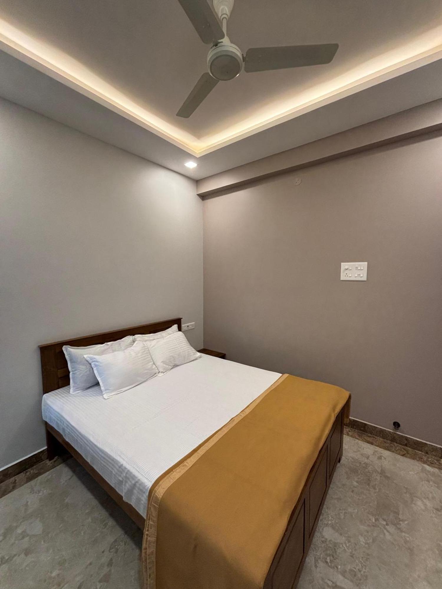 Srirangam Nandavanam Service Apartments Tiruchirappalli Exterior foto